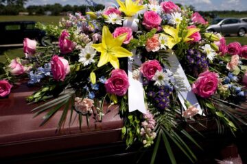 napis na szarfie pogrzebowej